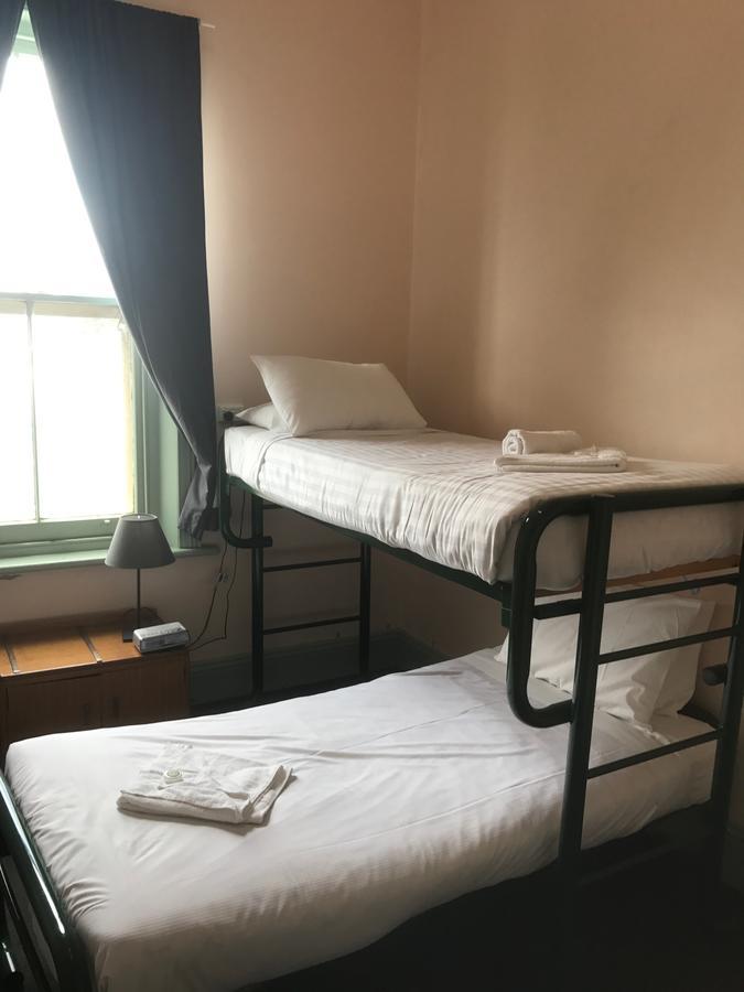 Grosvenor Hotel Виктор Харбър Екстериор снимка